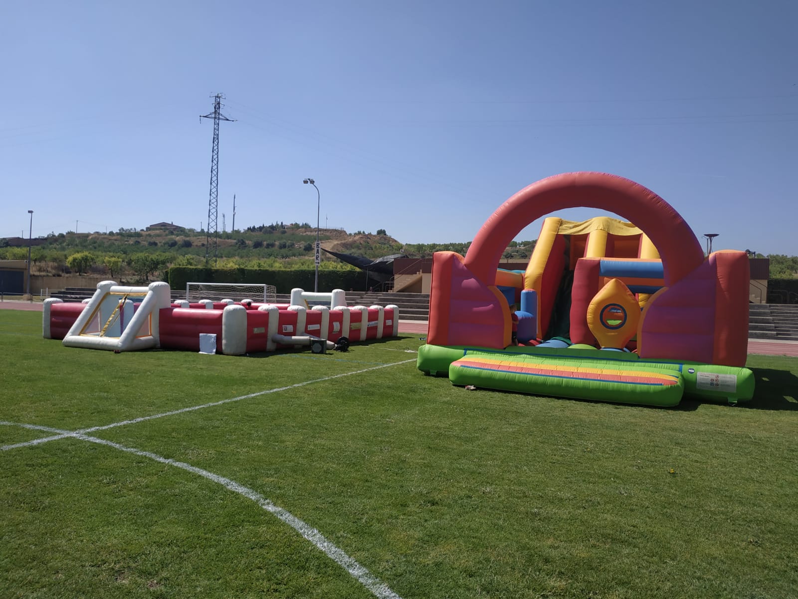 INFLABLES I ACTIVITATS LUDICOESPORTIVES